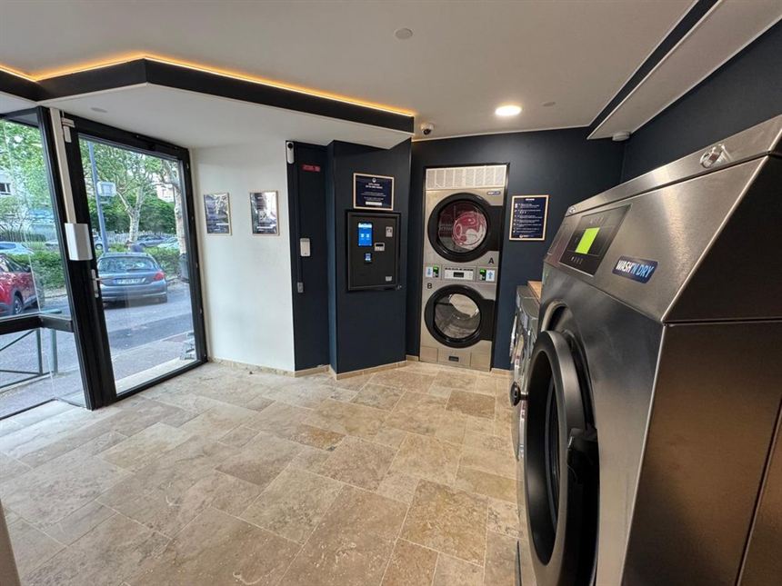 Espace de lavage en libre-service